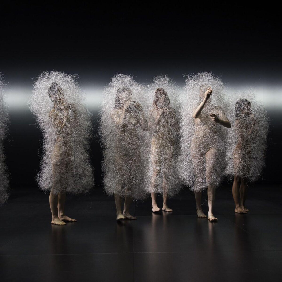 H συγκλονιστική χορογραφία της Sasha Waltz στο Μέγαρο Μουσικής