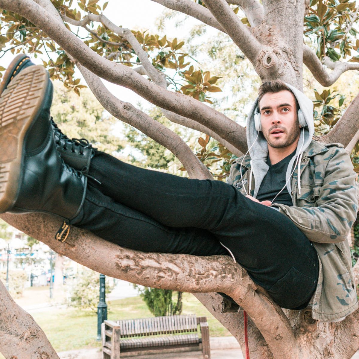 Ο Ιάσονας Μανδηλάς κάνει το ωραιότερο επάγγελμα στον κόσμο