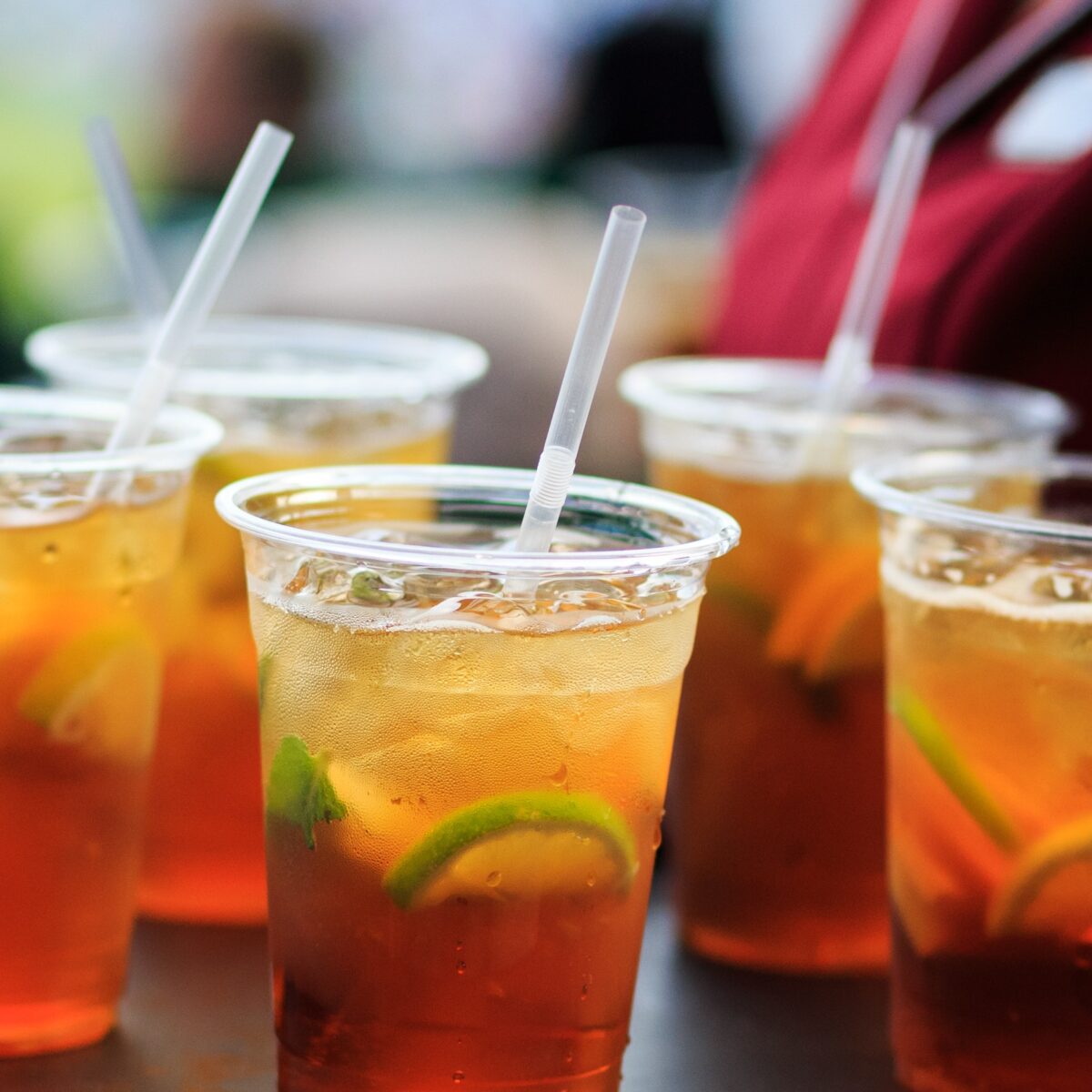 Όπως όλα δείχνουν έρχεται το τέλος στα πλαστικά καλαμάκια