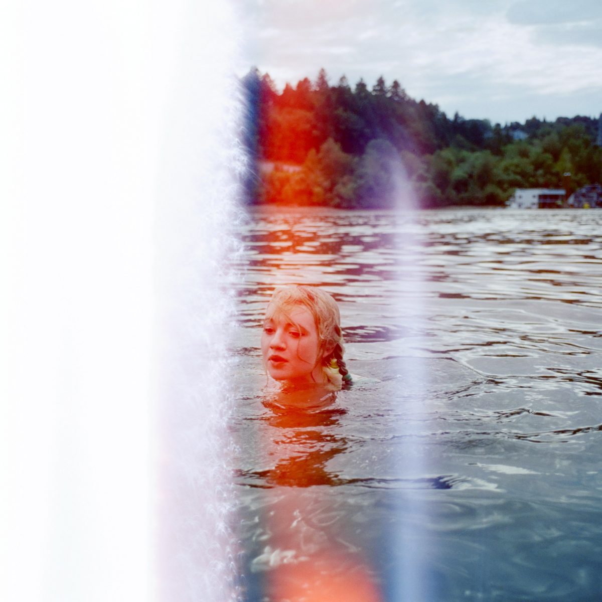 To περιοδικό W επιλέγει τις 15 φωτογραφίες του καλοκαιριού που μας αφήνει