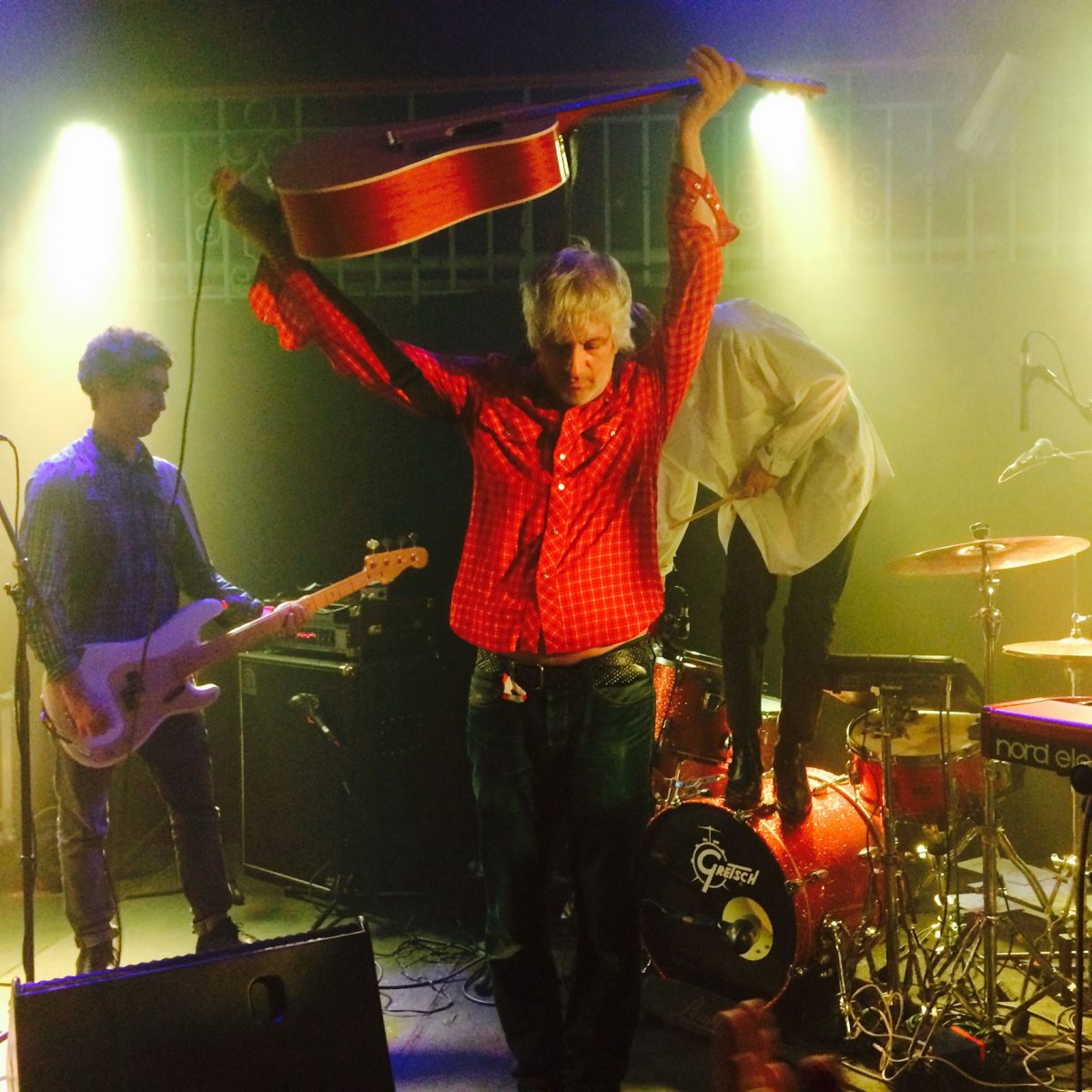 Aπολαύστε live με τον Lee Ranaldo των Sonic Youth δωρέαν!