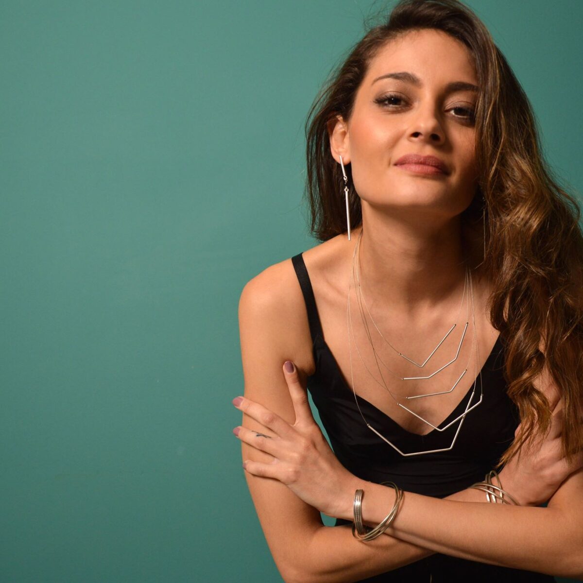 My Bling: Μιλήσαμε με την Σοφία Χατζίνα για την νέα της συλλογή