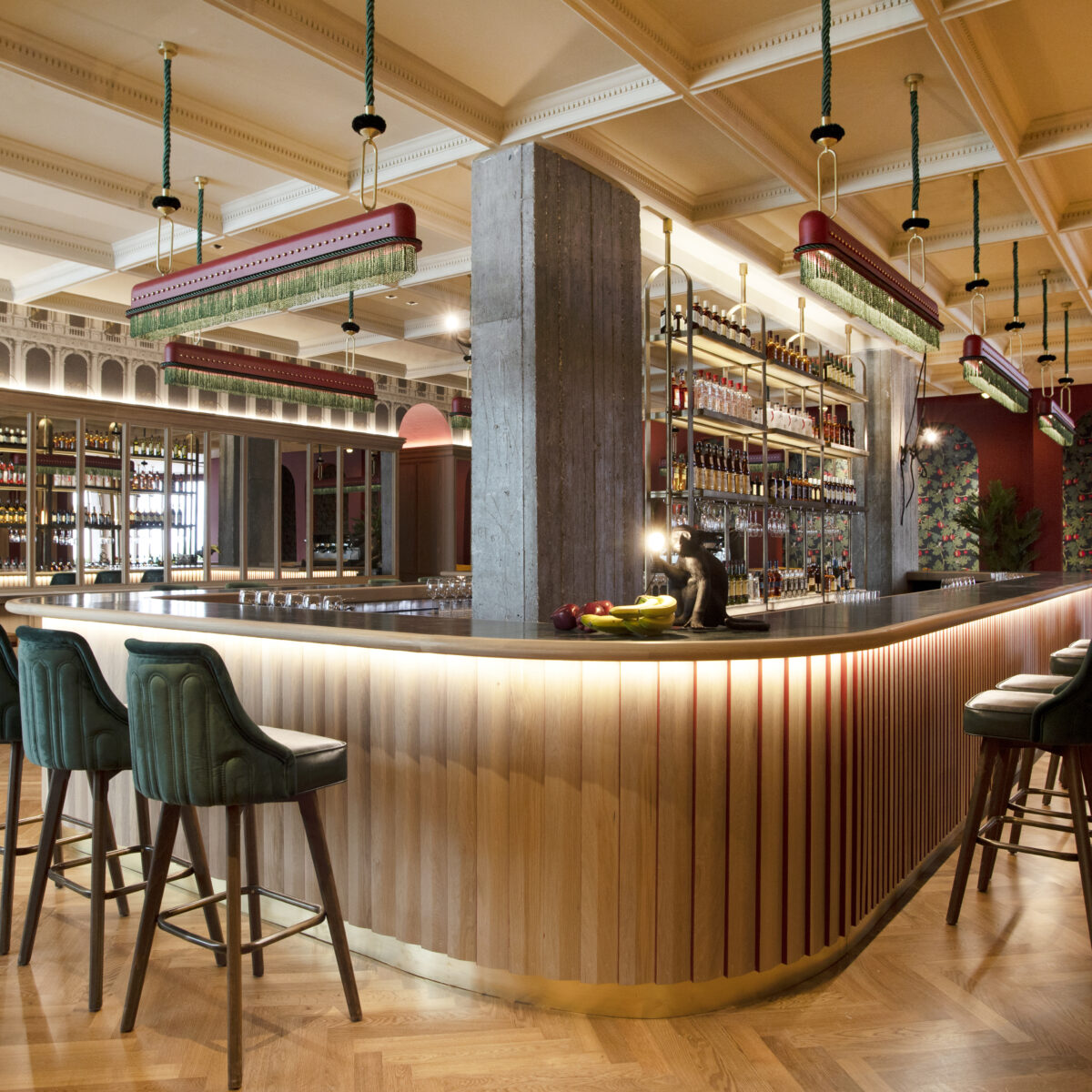 Το ιστορικό καφέ – μπαρ “Theatro” ξανανοίγει τις πόρτες του!