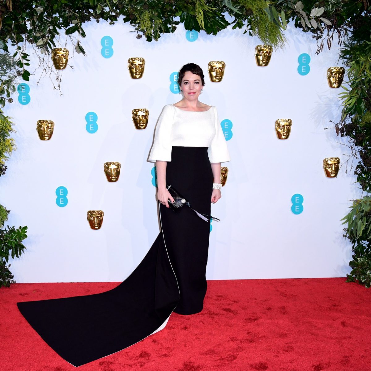Η ιστορία πίσω από την τουαλέτα της Olivia Colman στα BAFTA