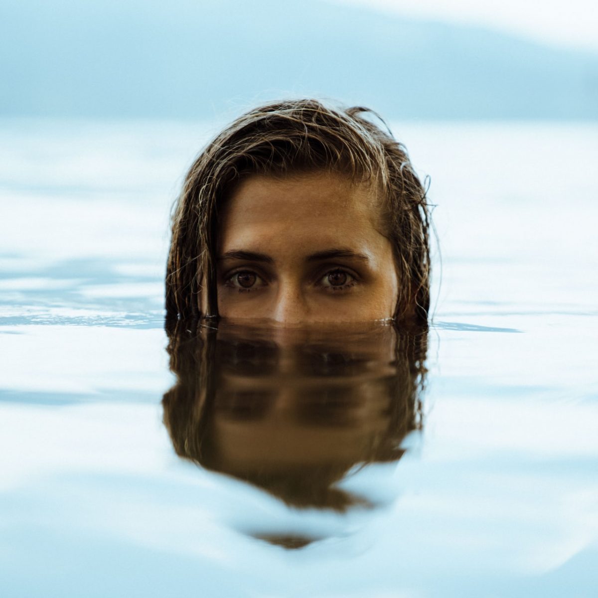 Ευφάνταστοι τρόποι να ξεφορτωθείτε την αρνητική ενέργεια