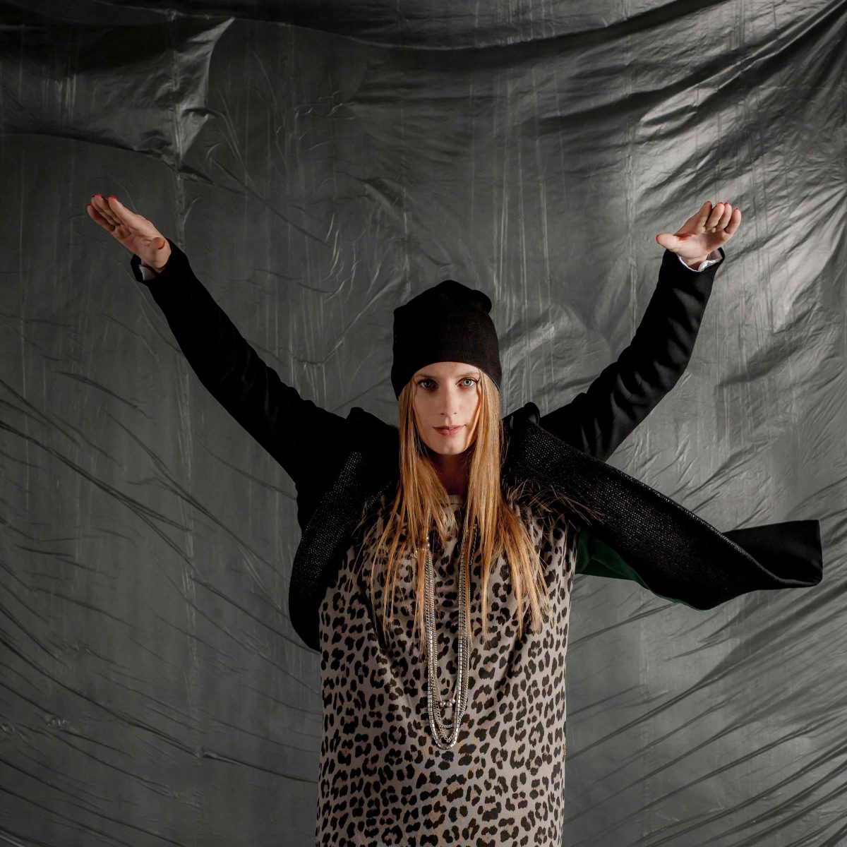 Η REVOLT! κλείνει τα 6 χρόνια και το γιορτάζει σε ένα μεγάλο πάρτι με την Ελβετή Dj Sonja Moonear