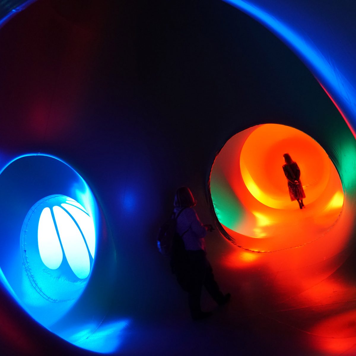 Daedalum: Ένας λαβύρινθος – έργο τέχνης που δημιουργεί το φαινόμενο του φωτός