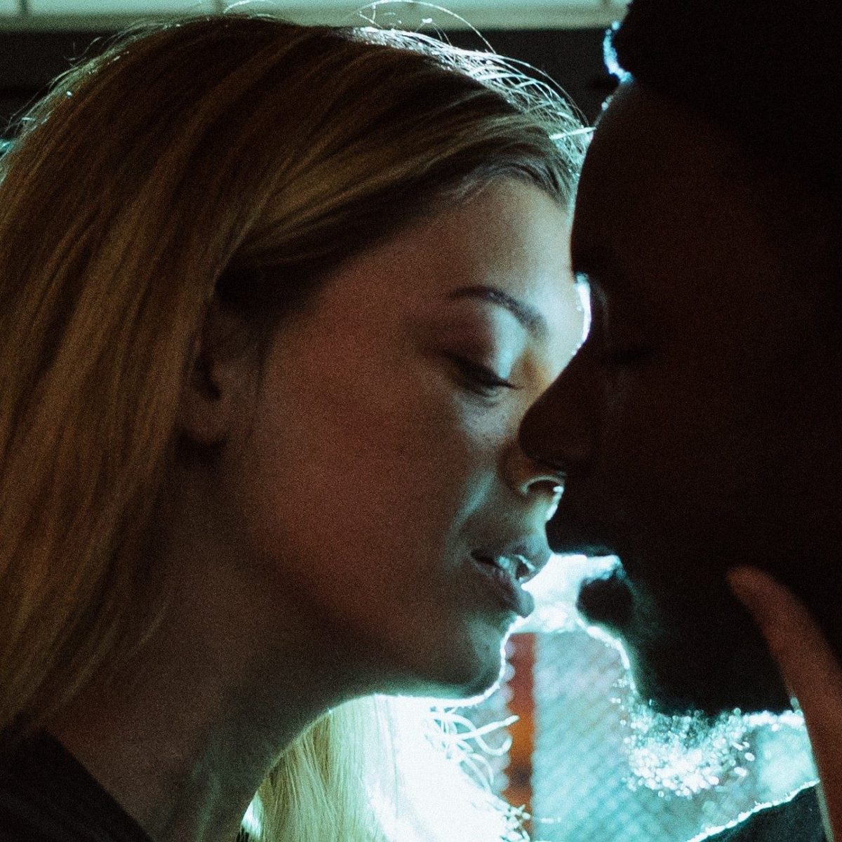 Οι σκηνές σεξ θα γυρίζονται στο εξής με την παρουσία συντονιστή