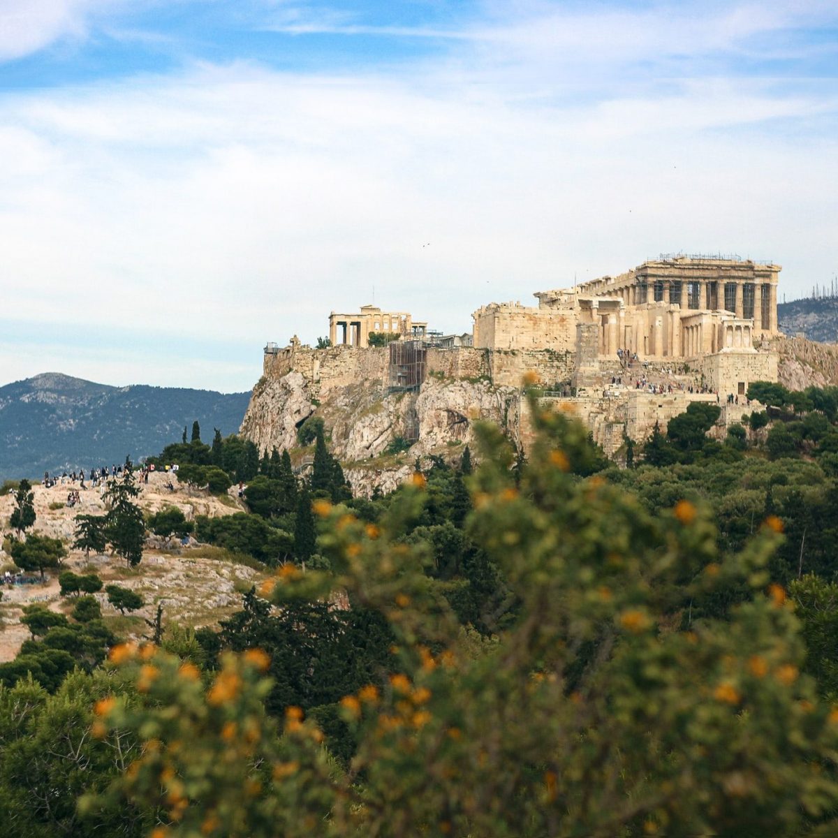 Άνοιξε χθες η Ακρόπολη και όλα τα διεθνή ΜΜΕ μιλούν γι’ αυτό