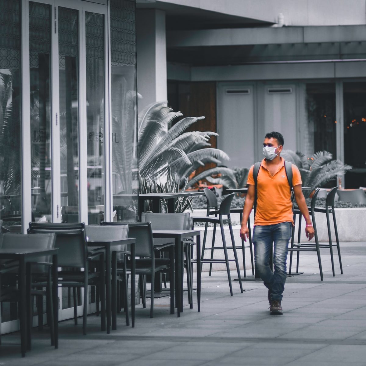 Κλείνει η εστίαση – Μάσκες παντού – Απαγόρευση κυκλοφορίας από τις 12