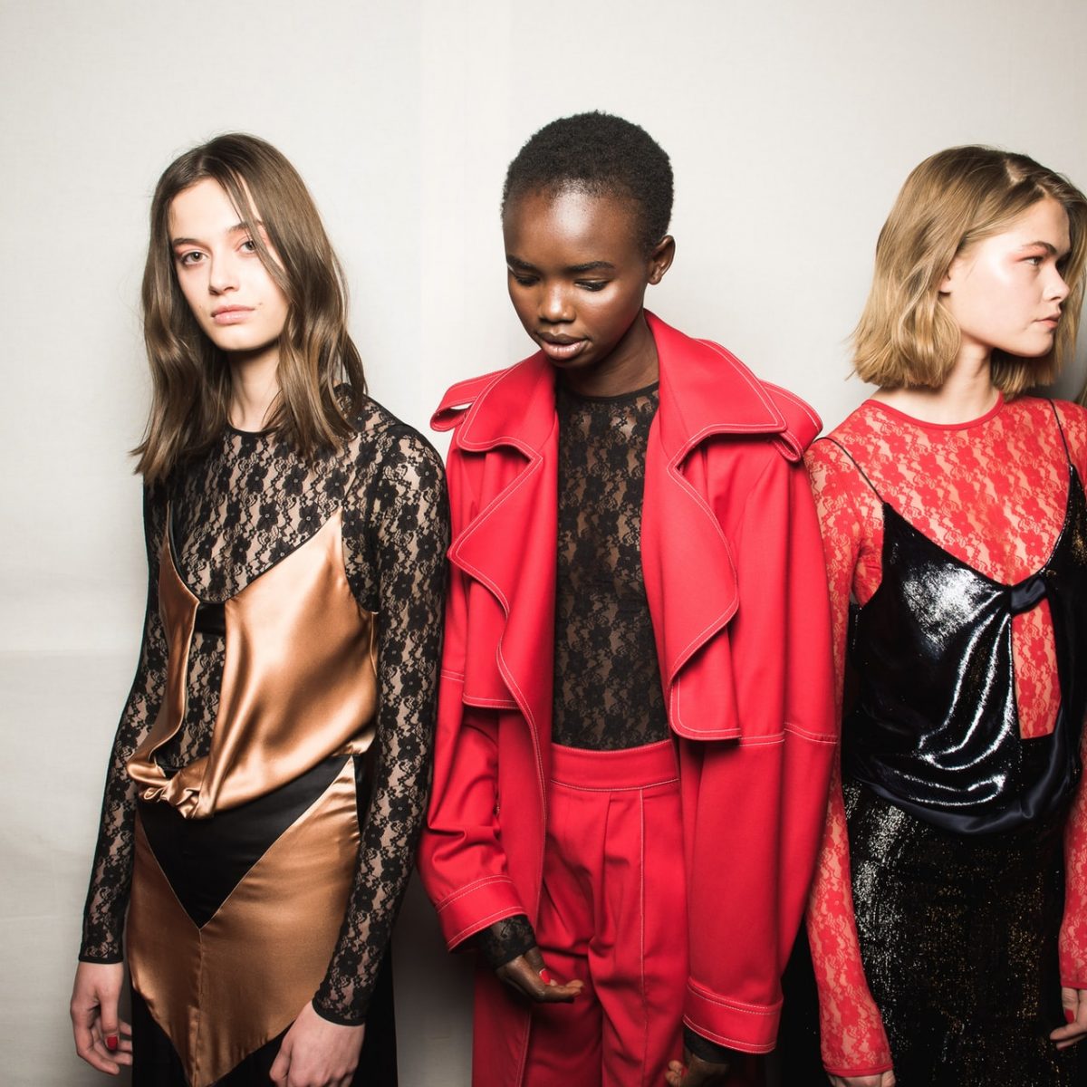 Δες εδώ το μεγάλο fashion show του Fashion Room Service!