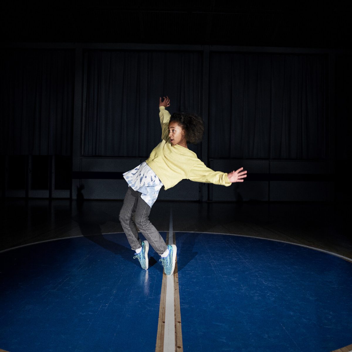 10.000 βήματα σε 3 λεπτά: ο απίθανος χορός αυτής της 9χρονης θα σε παρασύρει!