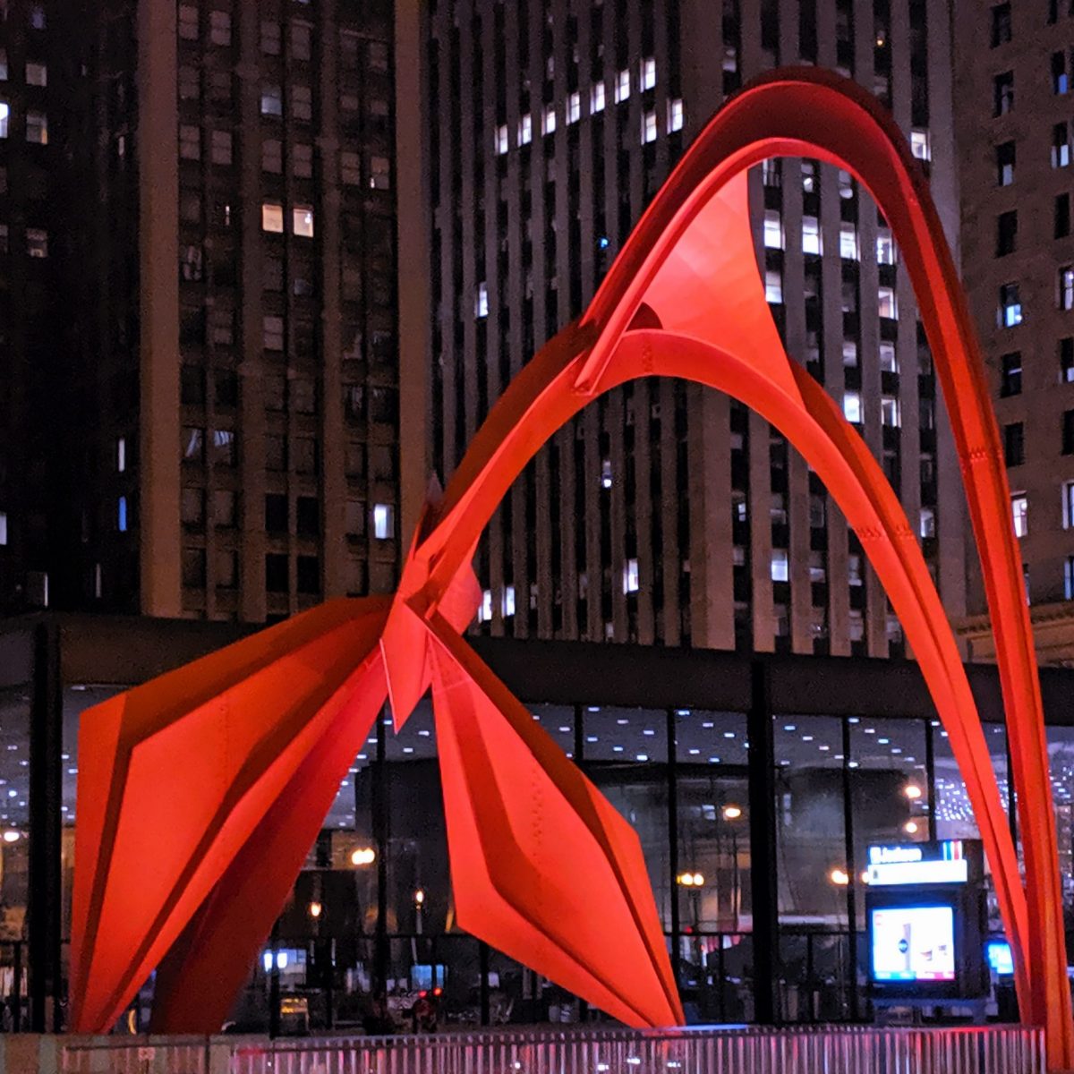 Ένα ταξίδι ανάμεσα στα κινούμενα γλυπτά του Alexander Calder, χάρη στο online αρχείο του!