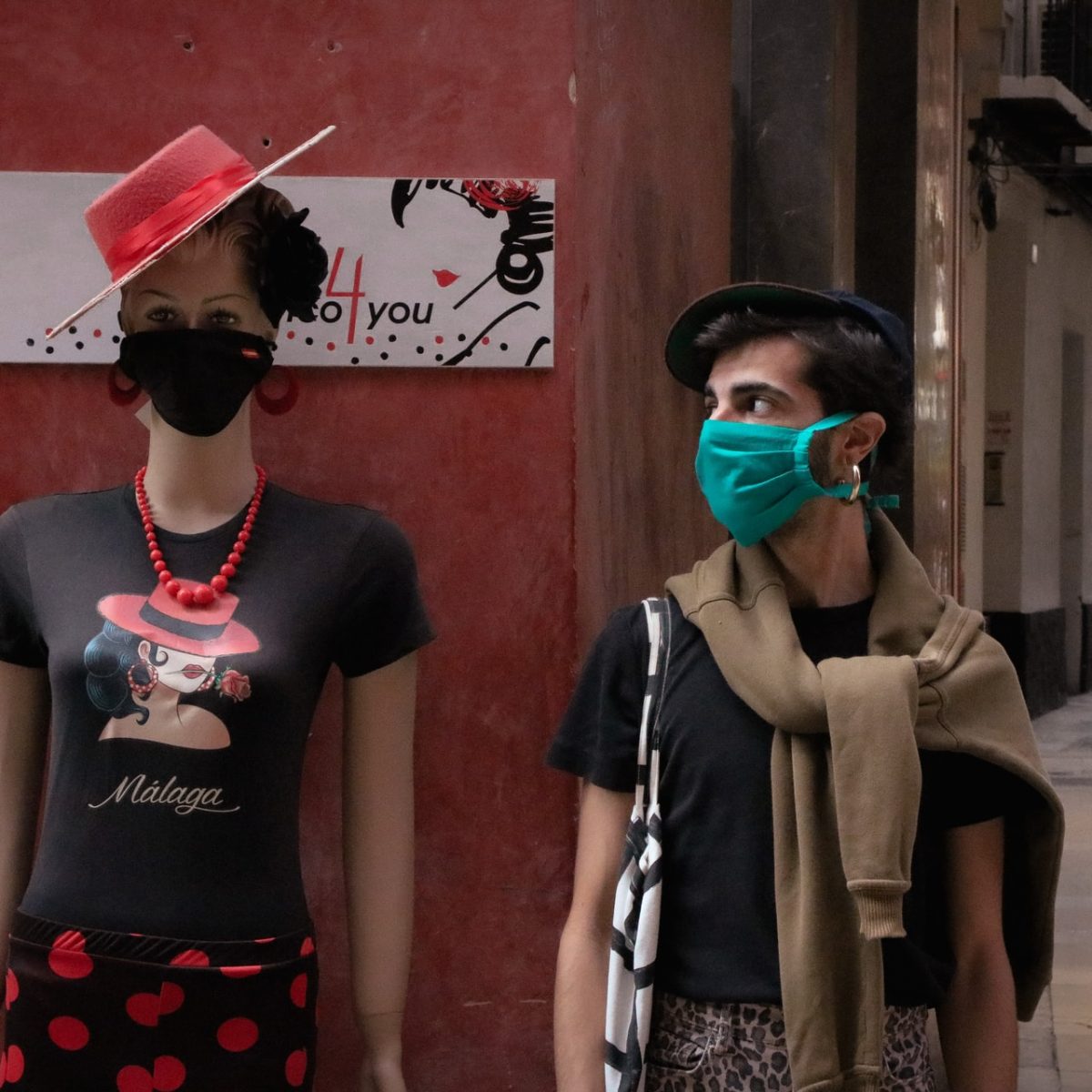 Από Δευτέρα βγαίνουμε για shopping;