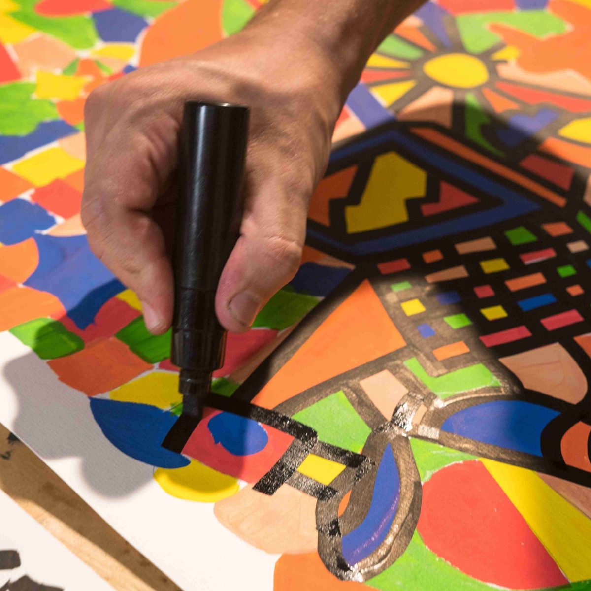 Πώς μια σειρά sustainable ρούχων και αξεσουάρ στήριξε πάνω από 1600 οικογένειες σε ανάγκη