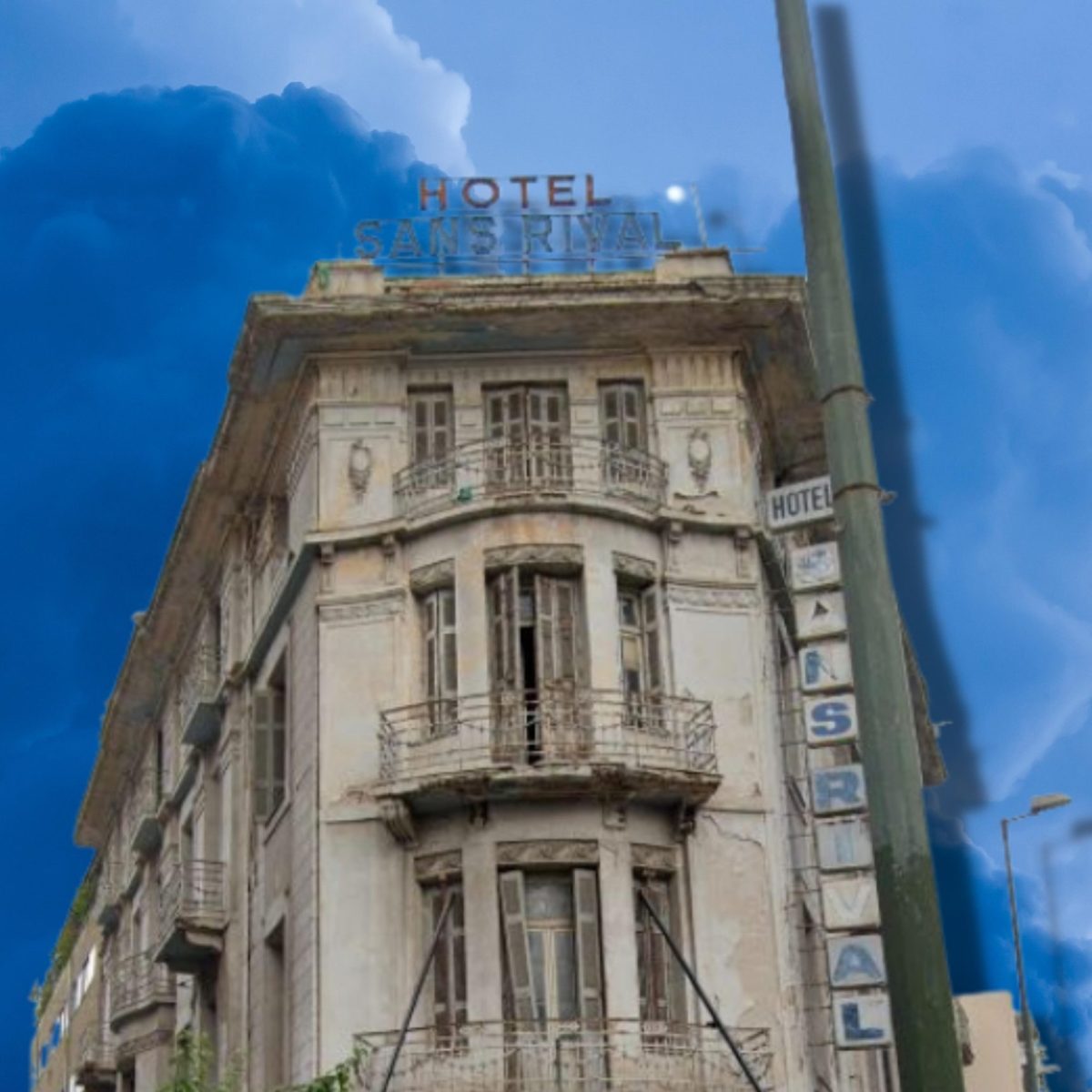 Λιοσίων: Η ανακαίνιση ενός ιστορικού ξενοδοχείου στοχεύει στην αναβίωση της ‘εγκαταλελειμμένης’ οδού!