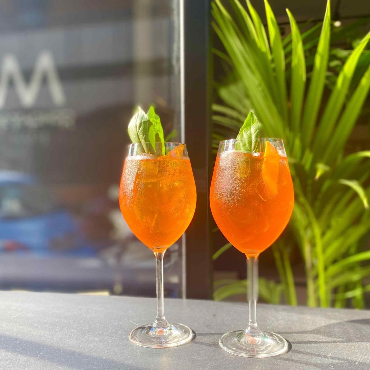 To καλύτερο aperitivo του κέντρου της Αθήνας θα το βρεις στην πλατεία Μαβίλη