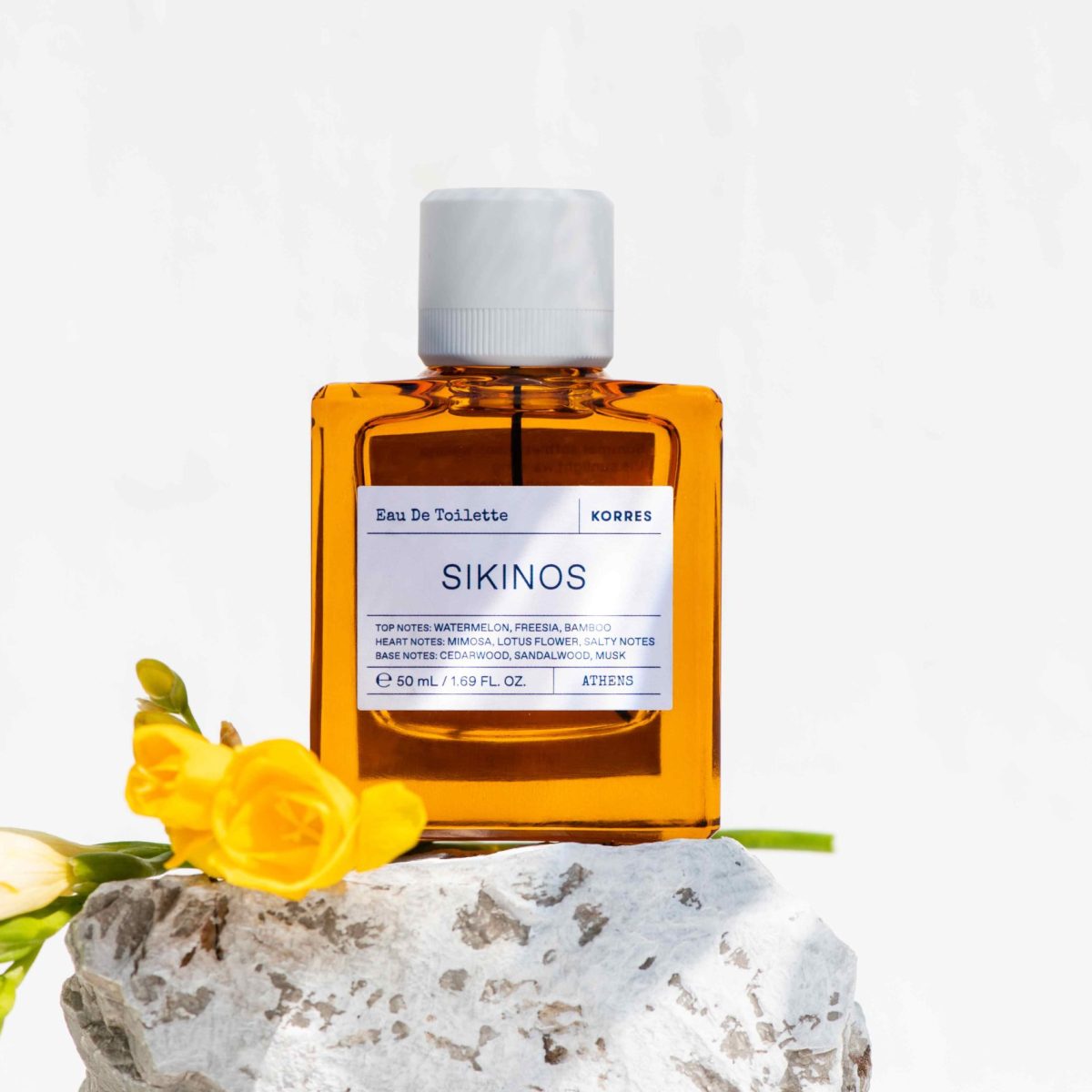 Βρήκαμε πως μυρίζει το καλοκαίρι στην Ελλάδα ανάλογα με το αγαπημένο σου νησί!