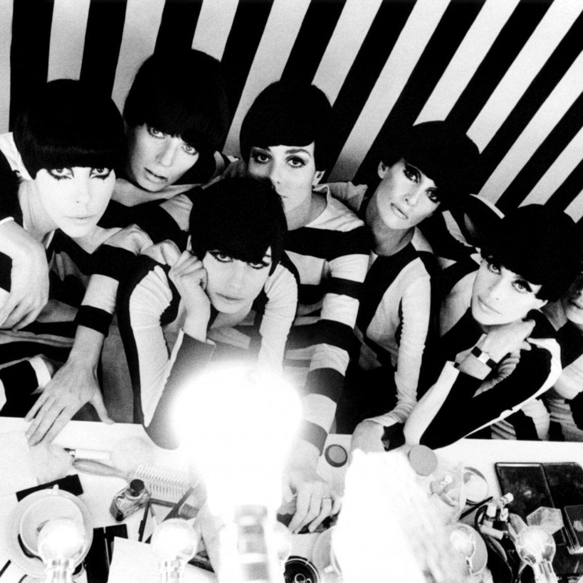 Οι εικόνες του iconic φωτογράφου μόδας Γουίλιαμ Κλάιν δεν είναι χίλιες λέξεις!