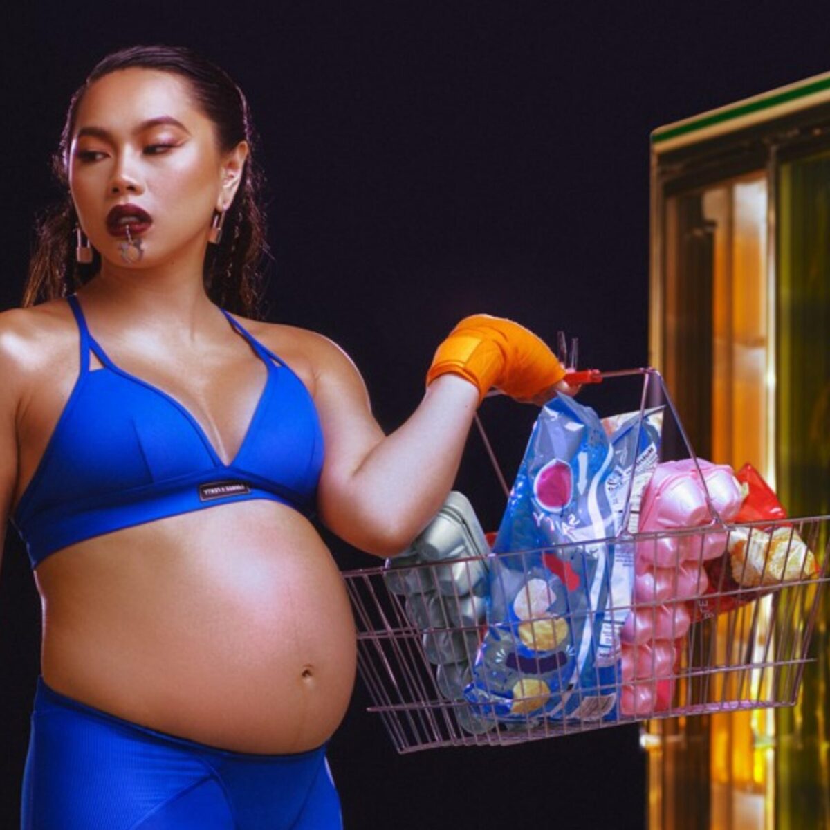 Από εδώ και στο εξής θα μπορείς να φοράς ρούχα της Rihanna στο γυμναστήριο!