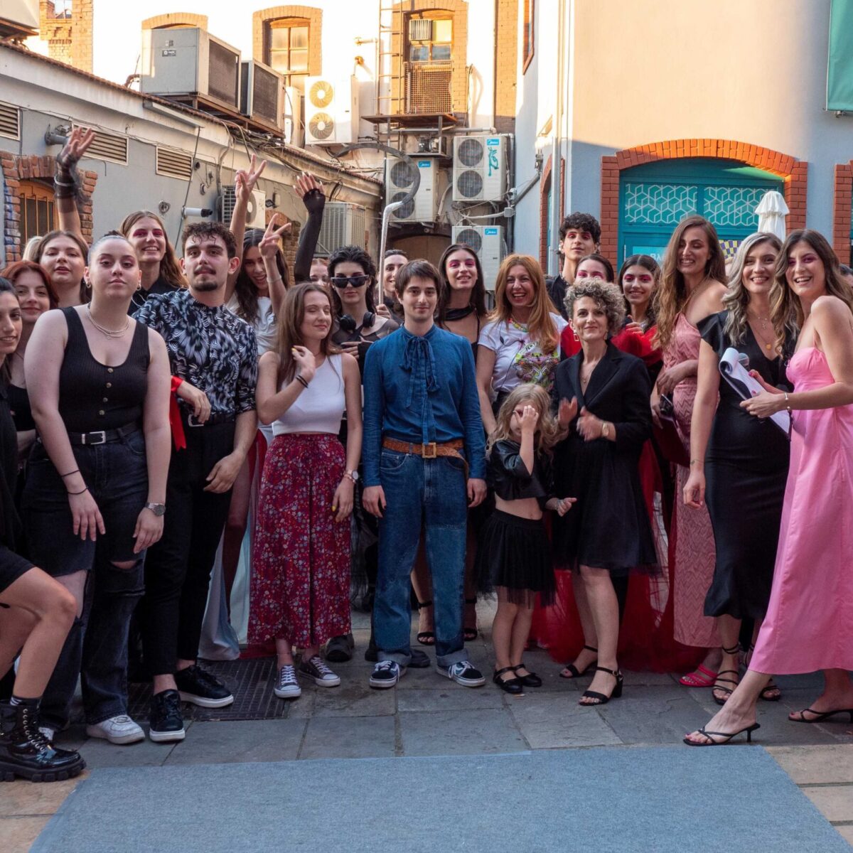 Πρoστατευμένο: Η Fashion and Beauty Academy του ΙΕΚ ΑΚΜΗ κάνει check-in στο Fashion Room Service της Θεσσαλονίκης!