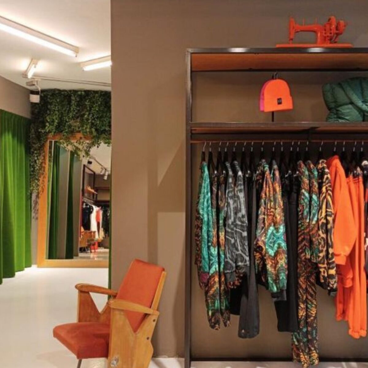 Το Bless Me φέρνει τα γεμάτα ζωντάνια πλεκτά ενός ελληνικού brand στο Fashion Room Service της Θεσσαλονίκης!