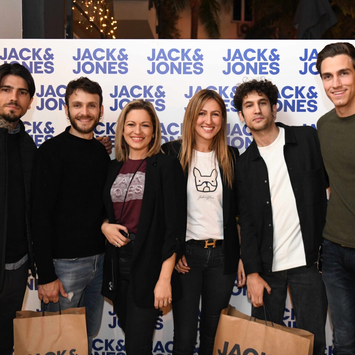 Oι αγαπημένοι σου διάσημοι βρέθηκαν στο Χαλάνδρι για τα εγκαίνια του νέου καταστήματος Jack&Jones!