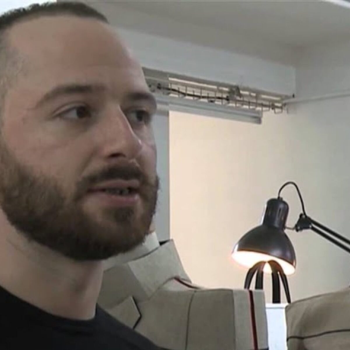 Σύμφωνα με πηγές ο Demna Gvasalia φεύγει από τον οίκο Balenciaga