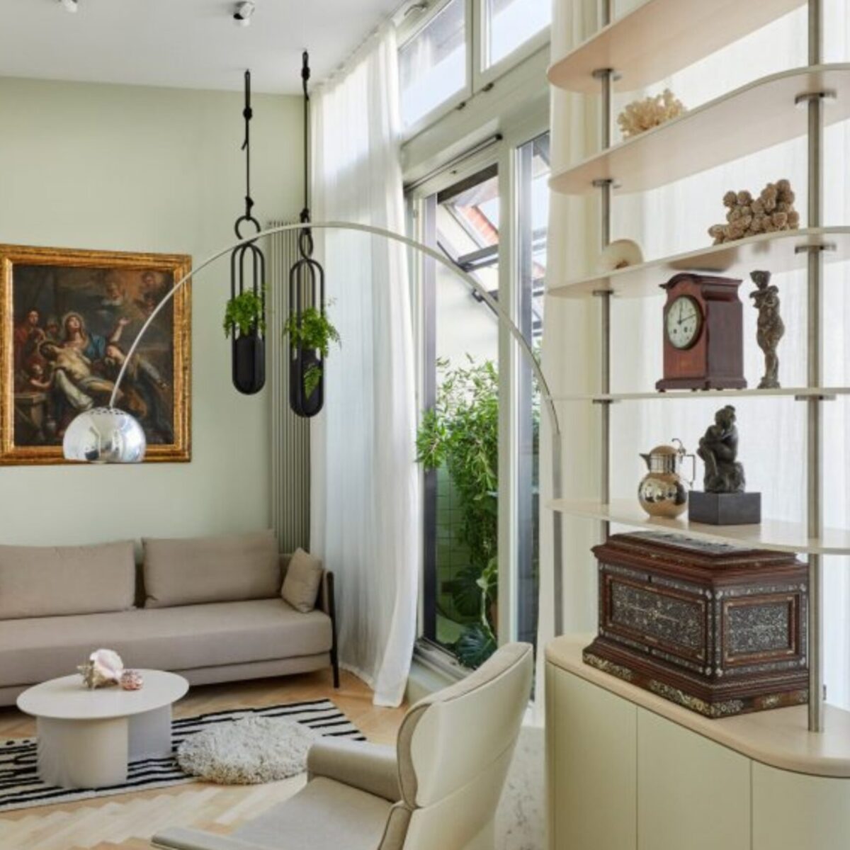 Σοφίτα στο κέντρο της πόλης μετατράπηκε σε ιδιοφυές διαμέρισμα!