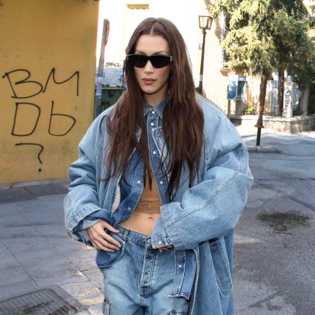 Από το δρόμο στο metaverse: Τα νέα sneakers του οίκου Balmain φοριούνται παντού