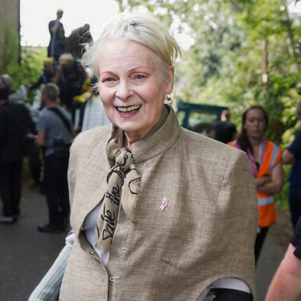 Vivienne Westwood: Έκλεψαν τον τάφο της σχεδιάστριας- Μυστήριο καλύπτει την υπόθεση