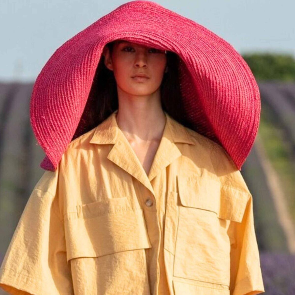 Sea Glass: To μανικιούρ που βάζει την αύρα της θάλασσας στα νύχια σου!