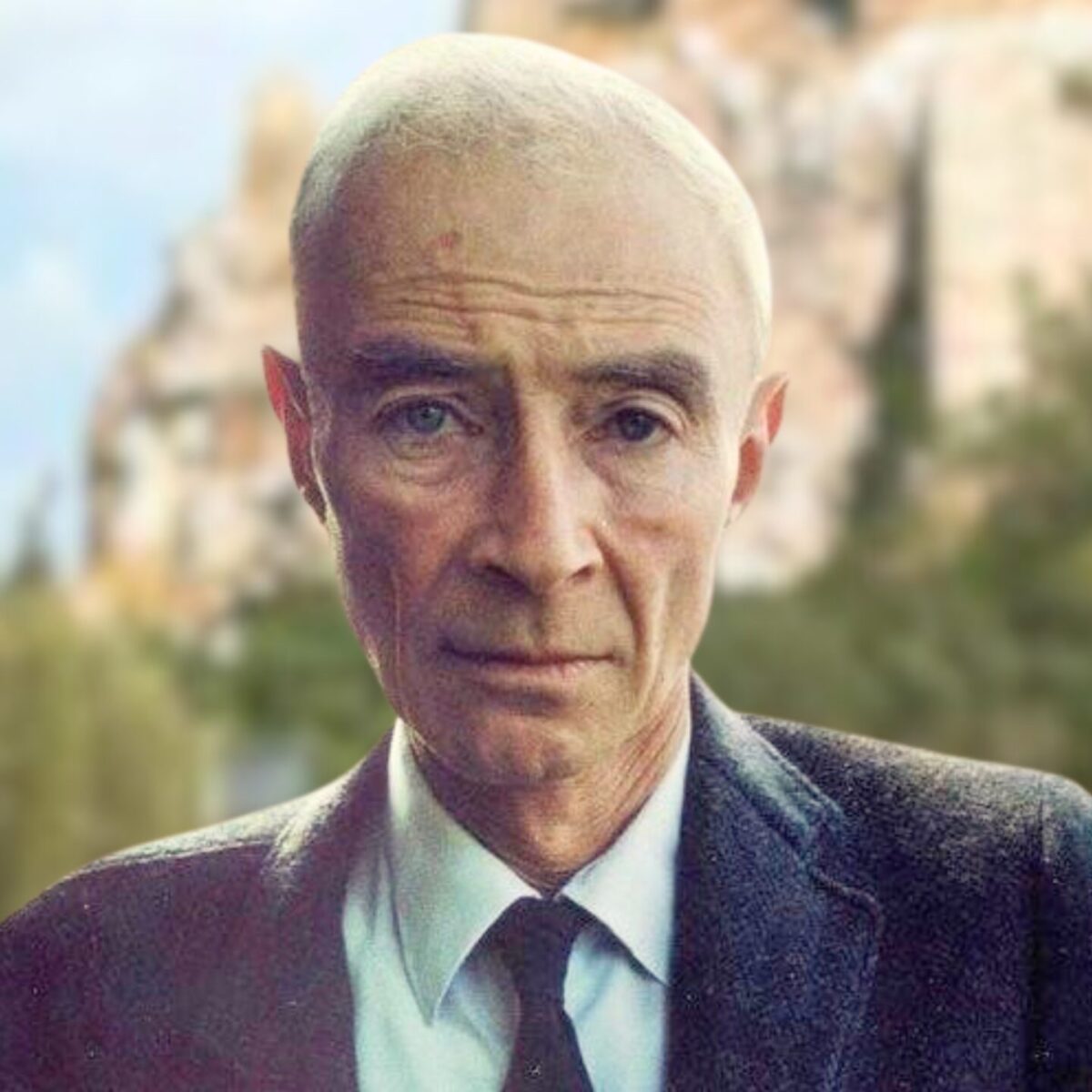 Robert Oppenheimer: Το ταξίδι του στην Αθήνα μέσα από τον φακό ενός Έλληνα φωτογράφου