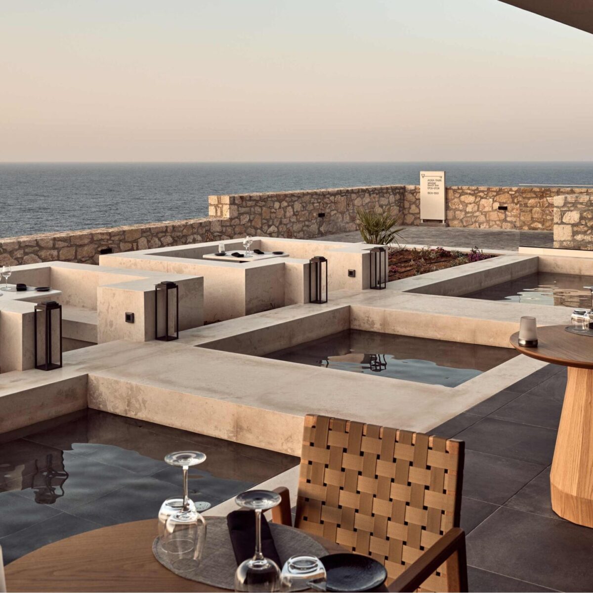 Cretamos: Γκουρμέ ιεροτελεστίες με κρητικές γεύσεις από το μαγικό άγγιγμα του Παύλου Κυριάκη