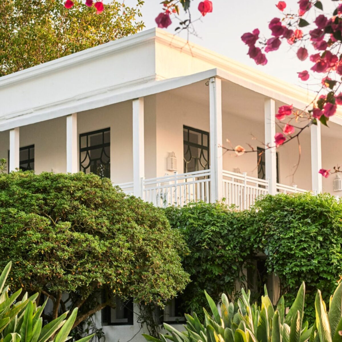 To εξοχικό σπίτι του Yves Saint Laurent και του συντρόφου του έχει πολλές ιστορίες να διηγηθεί