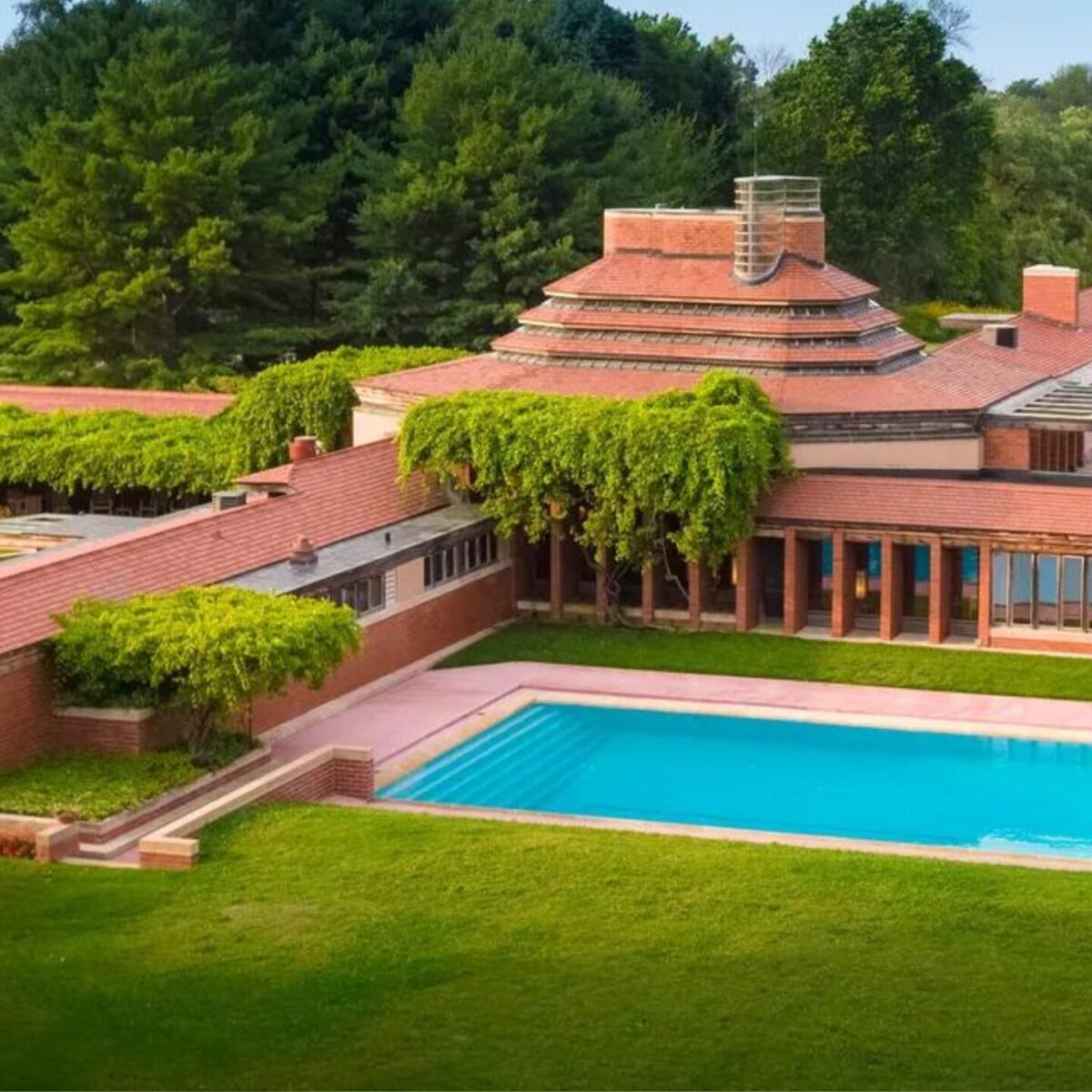 Ποιο μέρος της γης αγαπούσε με πάθος ο Frank Lloyd Wright και επηρέασε το έργο του;