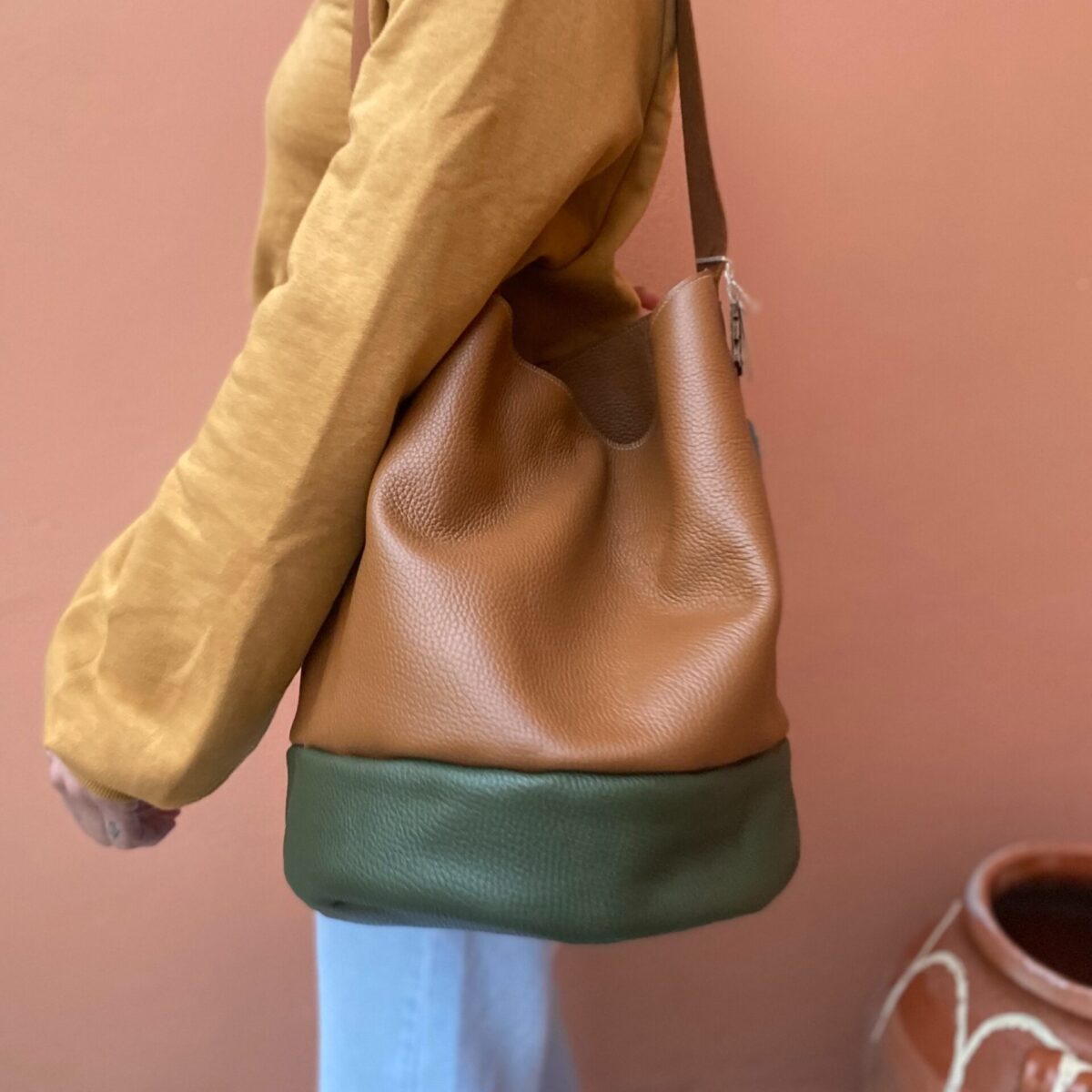 Το brand DekaPaz έρχεται στο Fashion Room Service της Αθήνας με all time classic κομμάτια