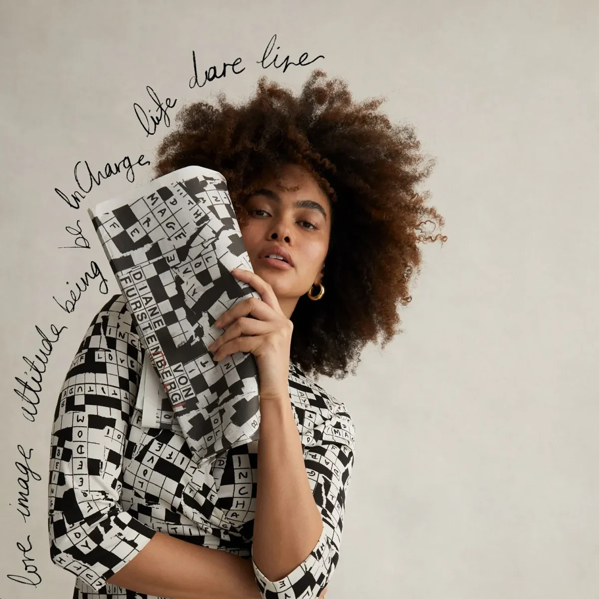 Η Diane von Furstenberg γιορτάζει την 50η επέτειο του Iconic Wrap Dress