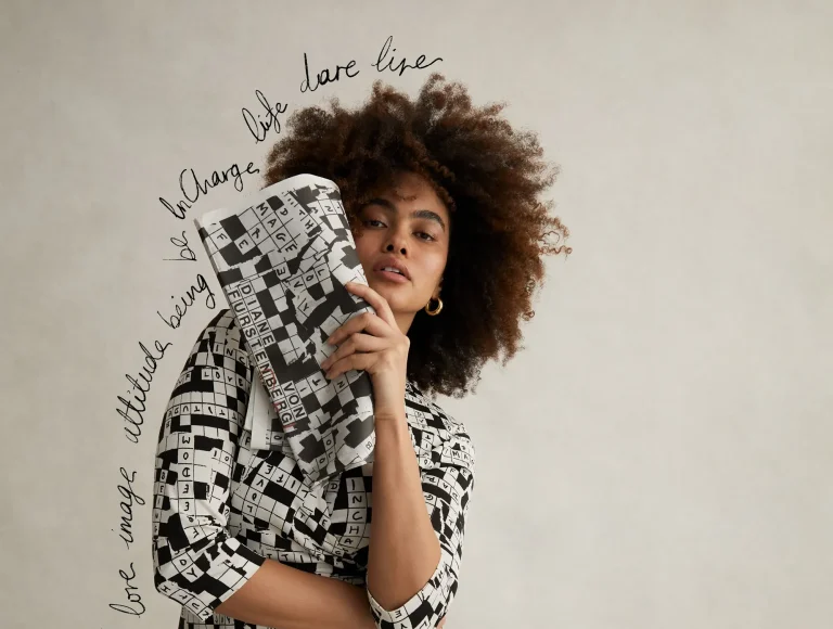 Η Diane von Furstenberg γιορτάζει την 50η επέτειο του Iconic Wrap Dress