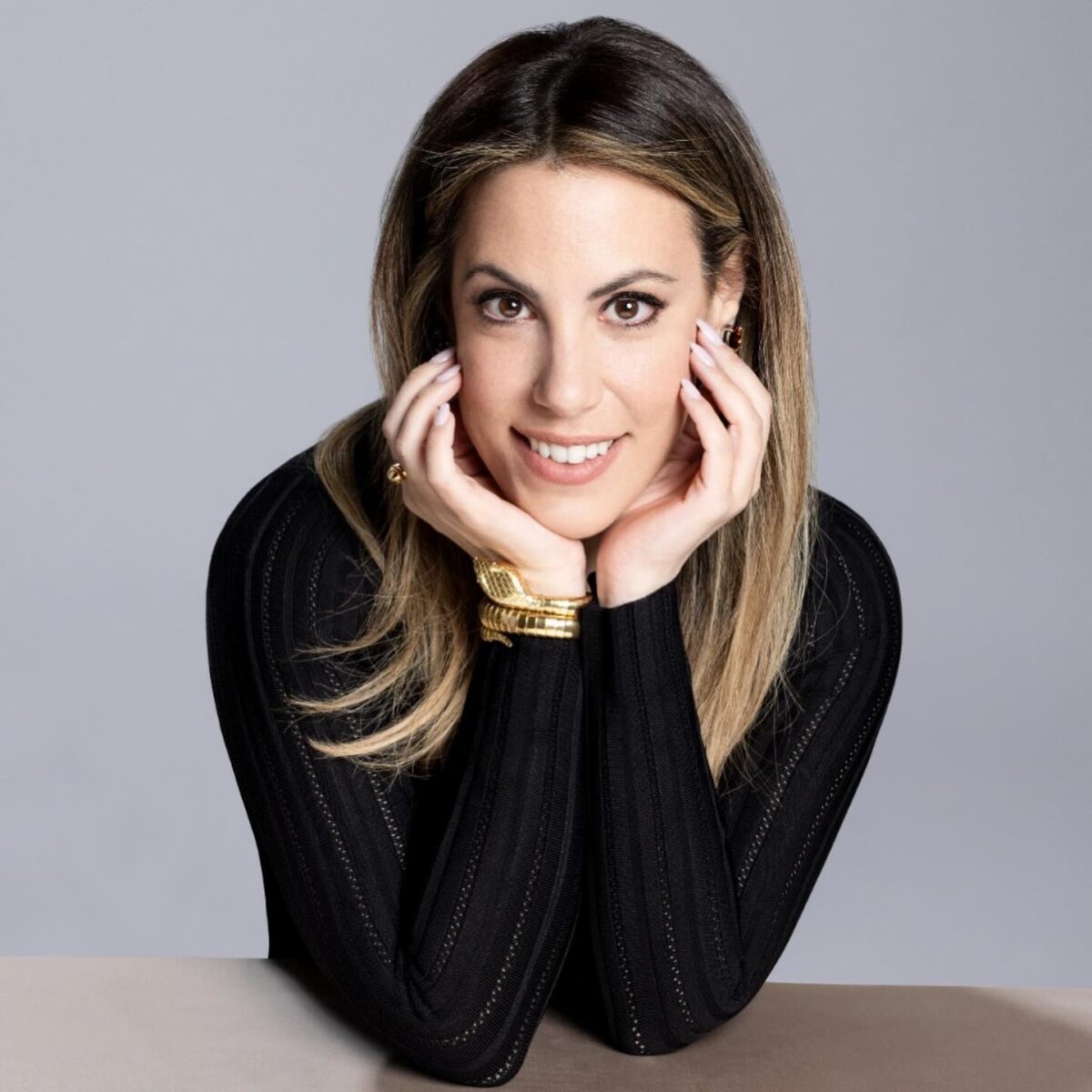 H Μαίρη Κατράντζου είναι η πρώτη creative director δερμάτινων ειδών και αξεσουάρ της Bulgari