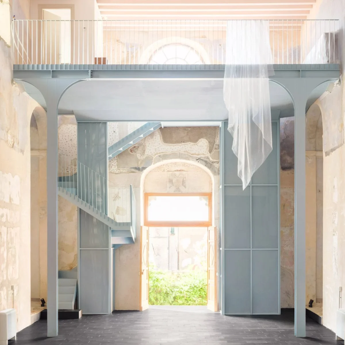 Πώς μια εκκλησία του 14ου αιώνα στην Ιταλία μεταμορφώθηκε σε χώρο εκδηλώσεων