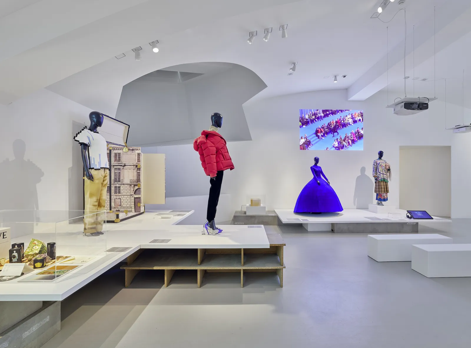 Catwalk: The Art of the Fashion Show