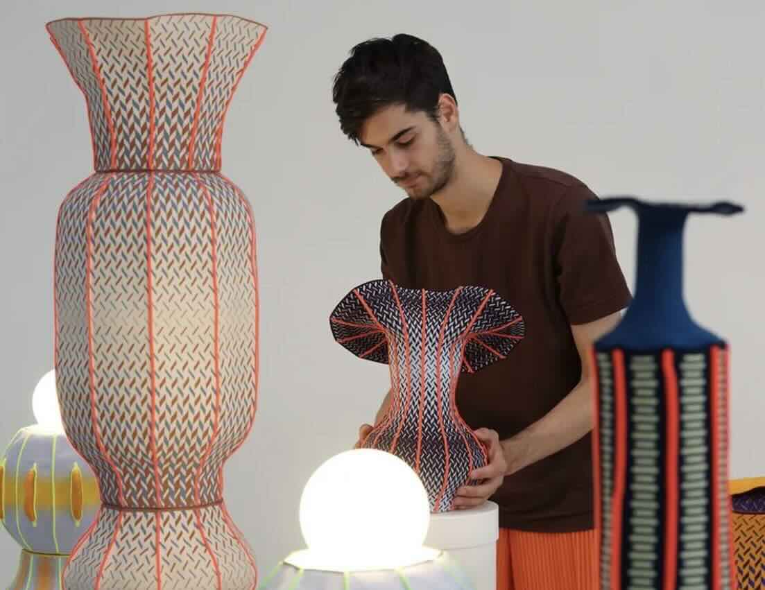 Gaspard Fleury-Dugy: O καλλιτέχνης που φτιάχνει πλεχτά “αγγεία”