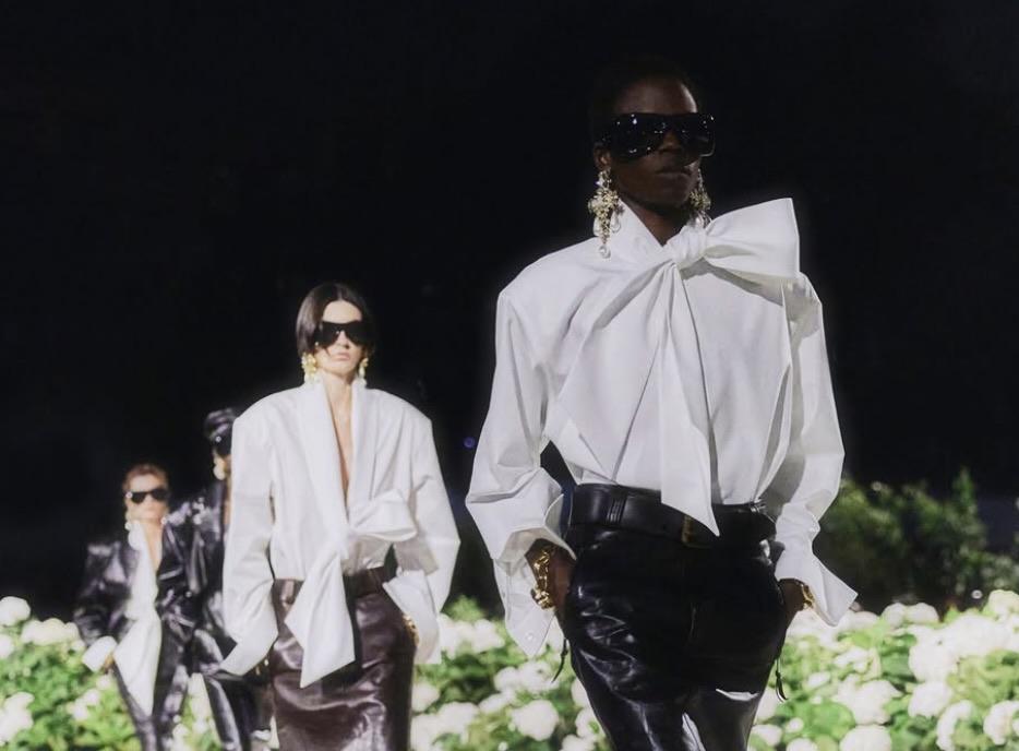 Ανατροπή στη λίστα με τα κορυφαία fashion brands – Δείτε την 10αδα που μας εξέπληξε