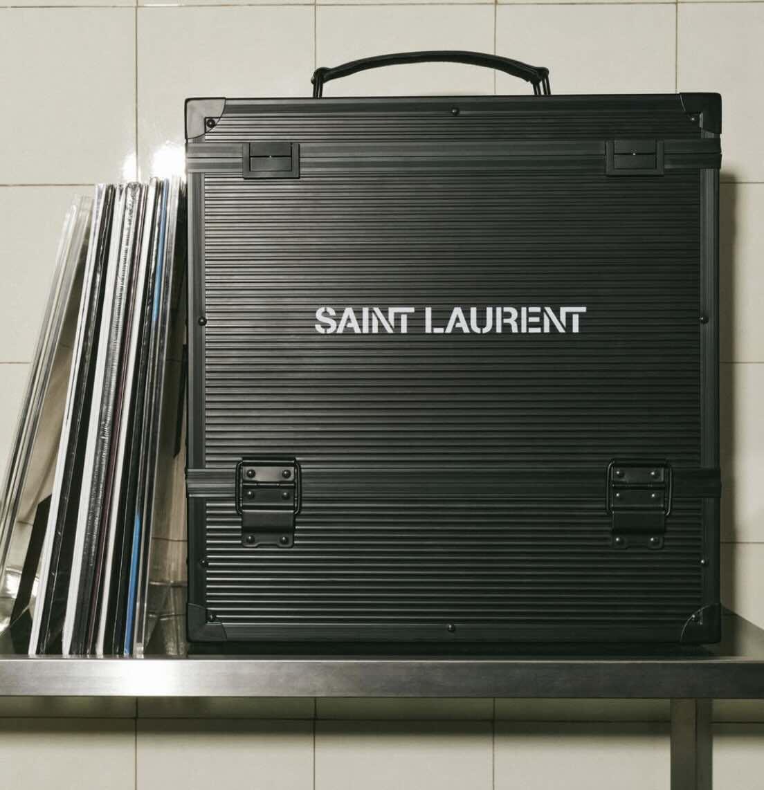 το advent calendar του Saint Laurent