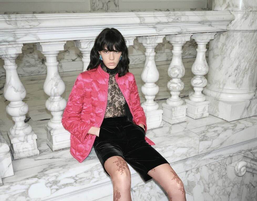 Τι ξεχωρίσαμε στη νέα συλλογή Valentino Pre-Fall 2026 του Alessandro Michele Valentino Pre-Fall 2026